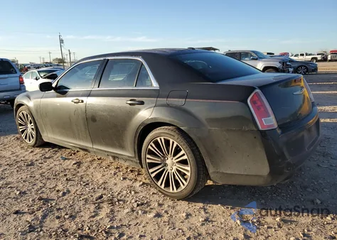 2013 Chrysler 300 300S z USA, uszkodzony, nr VIN 2C3CCABG1DH611942